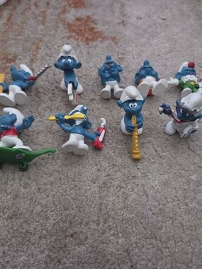 Vintage SMURFS